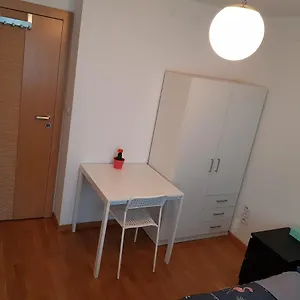 Mirrorroom Pl Citycenter , Варшава Польша