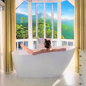 Luxe Wilderness , Нувара-Элия Шри-Ланка